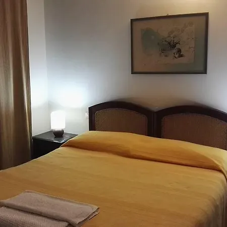 Acero Marina Di Carrara
